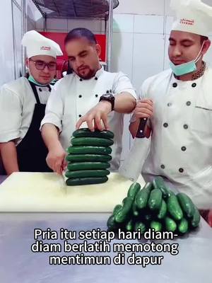 Unduh Netshort untuk menonton lebih banyak episode!