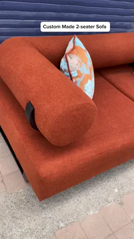 Your guests will compliment your living room… but you’ll know it’s the sofa doing all the talking. 😉 We are located in kincar utawala Nairobi… #ElegantLivingKenya #ModernLuxuryDesign#sofadesign #zurihomefurniture #furniturenairobi    