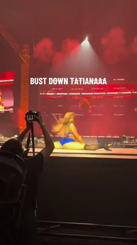 Hellllllll ye #tatemcrae #tatiana #exestatemcrae #misspossesiveworldtour #tatemcraevmas @tate mcrae 