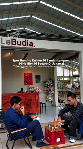 Nyoba main ke Pasar Lebak Budi ternyata udah banyak UMKM gaul buat anak muda nongkrong yahh? 😫 Ada yang udah pernah kesini buat jajan? #lampungngapasih #bandarlampung #lampung 