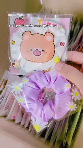Ikat rambut satin Packaging plastik motif  #scrunchie #scrunchies #ikatrambut #idejualan #souvenir 