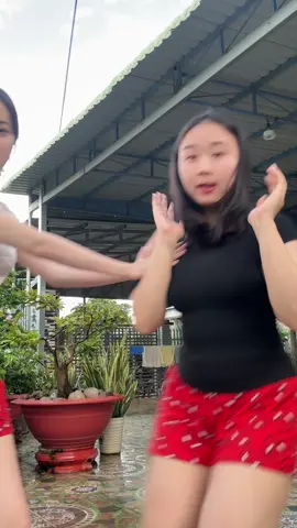 Tất cả im lặng:)))#xuhuongtiktok #viral 