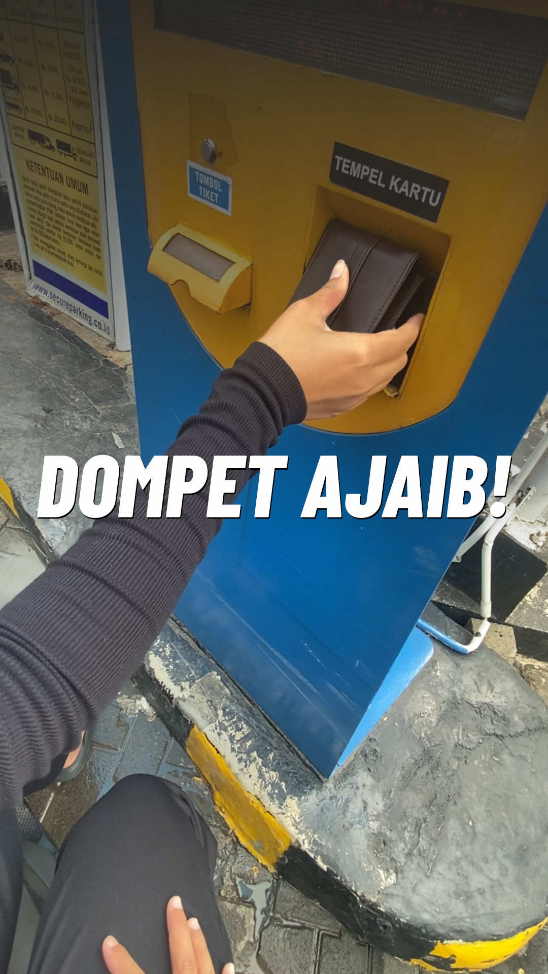 Jarang banget dompet yang ada nfc support kaya gini Langsung check out sekarang sebelum kehabisan! #fy #viral #review #dompetmurah 