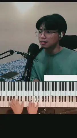 Practice: 20% Mali: 80% 😩  Happy practicing, everyone!  Araw-Araw - MJ Flores  Tiktok Live Moments  #musician #church #keyboardist