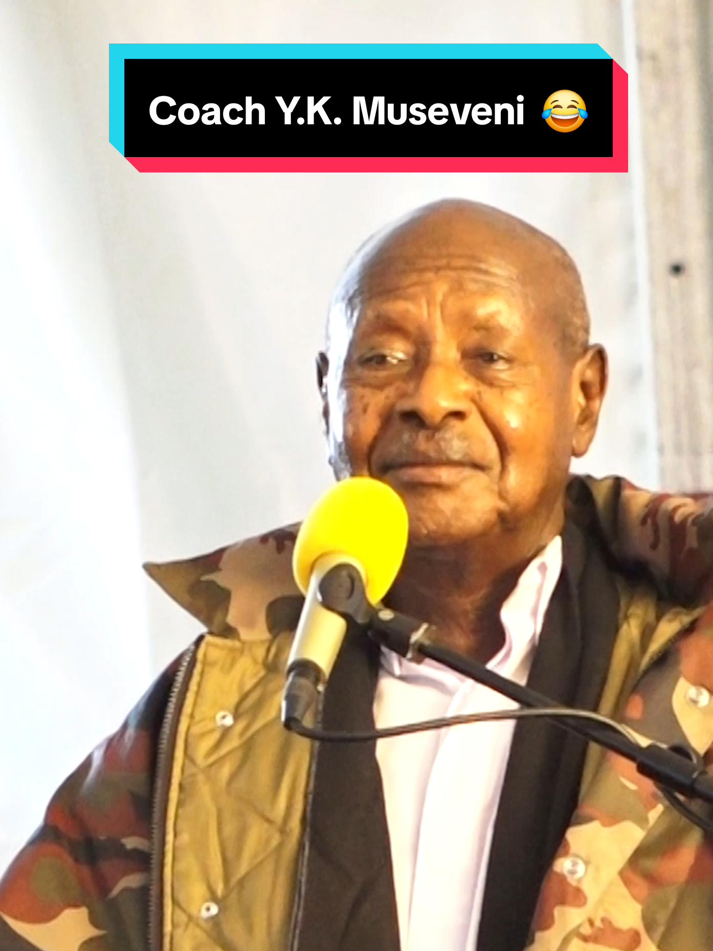 Coach Museveni talking football yesterday at state house as he hosted the Uganda Cranes CHAN team for dinner 😂 #ugandacranes #uganda #museveni #chan2024 