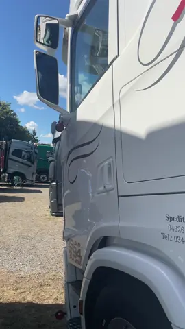 #dikkescania😍 #ostglanztreffen #scania #dikkev8 #schwedenpower🇸🇪💯😍 @KS 