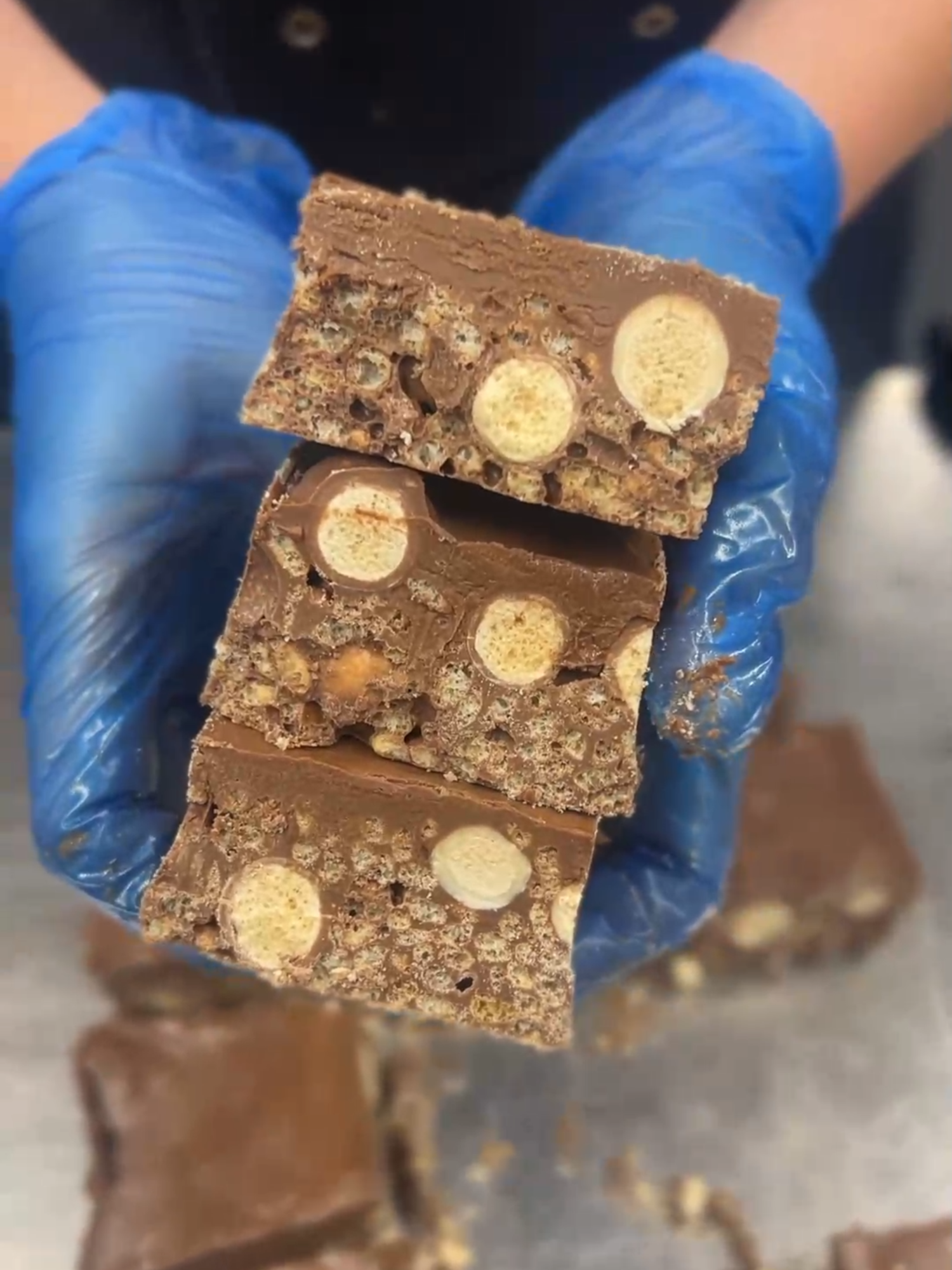 Extra crunchy, extra krispie, extra delicious 😍 Malteser Krispies, milk chocolate, milk and white maltesers, and loads of krispie rice crunchy bits throughout! #ridiculouslyrichbyalana #SmallBusinessUK #SupportSmallBusiness #TikTokMadeMeBuyIt #TreatYourself #BakedGoods #BakersOfTikTok #TikTokShopUK #SmallBusiness #CakeLovers #FreshBakes #DealDrops #behindthescene #buildyourown #sweettreat #tiktokmademebuyit #BakeryTok #brownie #cake #baker