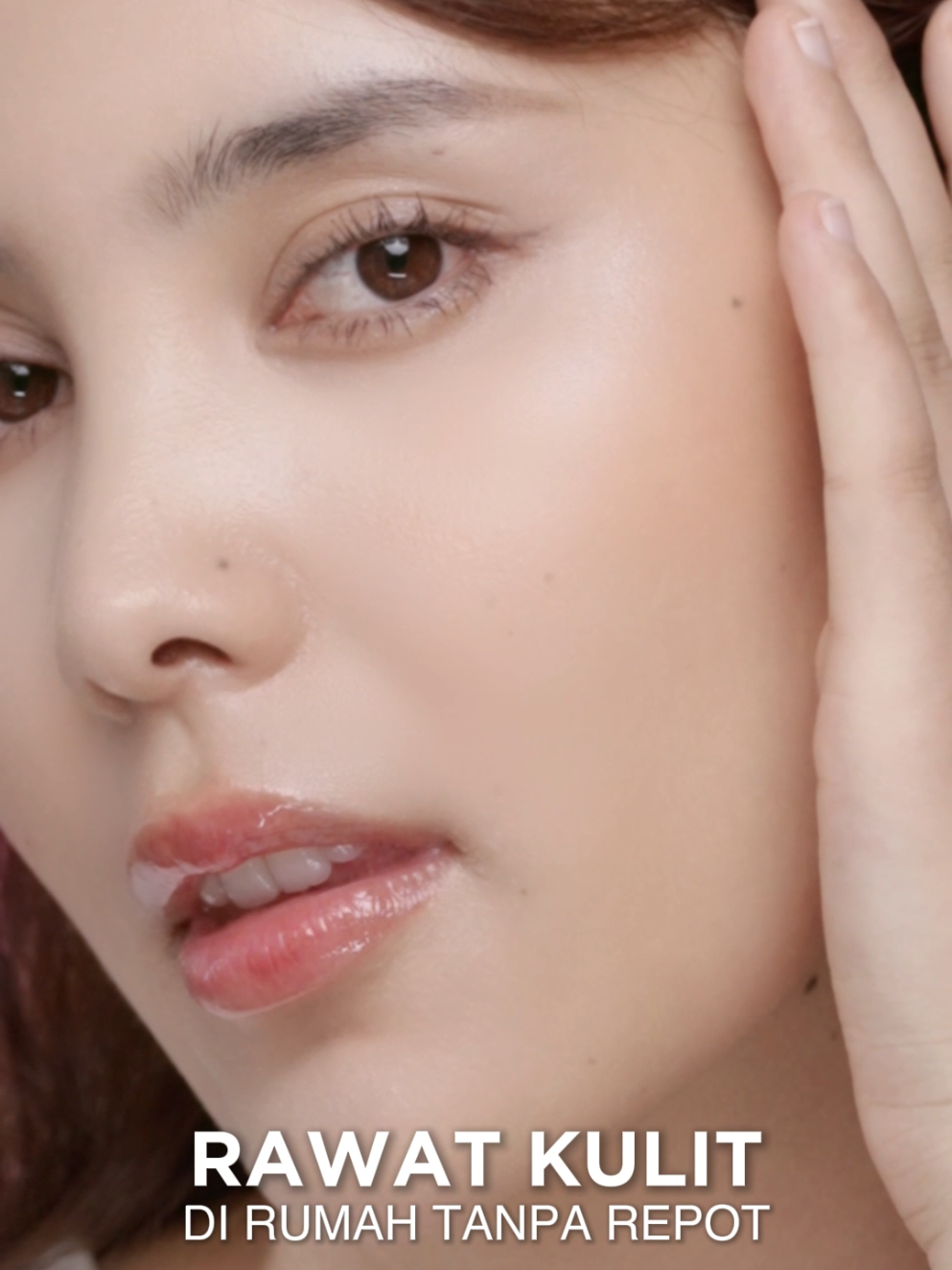 99% setuju 1x pakai kulit langsung lebih cerah & merata 💎 Rawat kulit di rumah, hasil kayak profesional! #LorealParisID #LOrealParisGlycolicBrightPeelingSerum #skin #skincare 