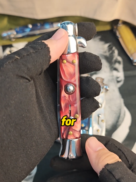 Icon of Elegance #akc #stiletto #italianknife #foldingknife #pocketknife #heritage #tiktokfinds #edcgear 
