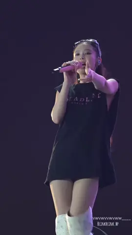 Jump🫦🫦 ❤️‍🔥 @JENNIE @blackpinkofficial #blackpinkdeadlineworldtour #jennie #jenniekim #jennierubyjane 