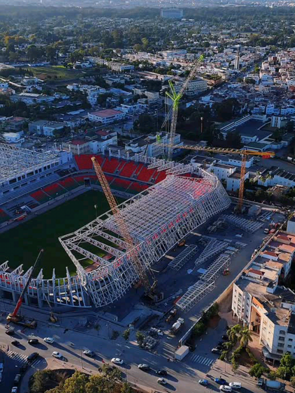 ملعب الأمير مولاي الحسن الذي سيجري فيه المنتخب الجزائري مبارياته في كأس الأمم الأفريقية لم يتبقى إلى القليل على نهاية الأشغال #ملعب_مولاي_الحسن #الرباط #المغرب🇲🇦 #الجزائر #اكسبلور 