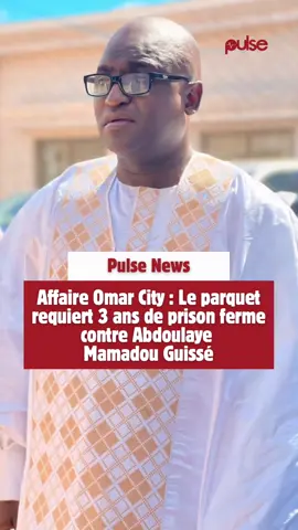 Le tribunal de Pikine‐Guédiawaye a jugé hier jusqu'à tard dans la soiree l'affaire Omart City. Lors de l'audience, plus de 200 personnes se sont constituées encore parties civiles dans cette vaste affaire d'escroquerie. Au total, le tribunal s'est retrouvé avec plus de 3000 parties civiles.  Le parquet a demandé 3 ans de prison ferme contre Abdoulaye Mamadou Guissé. Il a aussi requis 2 ans de prison ferme contre Pape Boubacar Camara, le directeur de cabinet d'Abdoulaye Mamadou Guissé, et la même peine contre Khady Faye, la fausse tante de Bassirou Diomaye Faye. Le délibéré est attendu ce 14 octobre.  CMG, Libération #SinformerSurTikTok #pulsenewsreels 