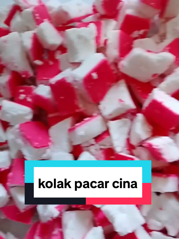 Kolak pacar cina... paling enak tuh kalo bikin untuk takjil dibulan puasa.. kalian udah pernah coba belom???