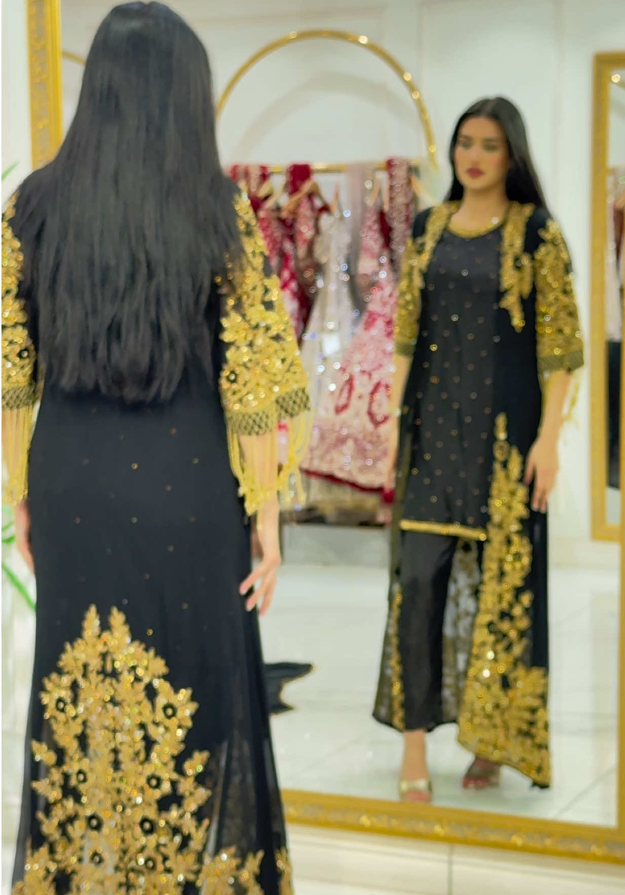 MOST BEAUTIFUL ARABIC JACKET STYLE OUTFIT IN BLACK COLOR BY 7AATRANG BRIDAL🤩❤️#7aatrang #fyp #million #bridal #viral 