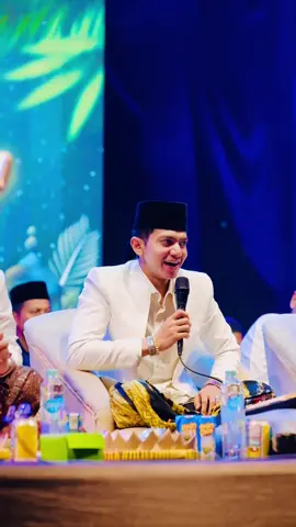 “Senyum itu sederhana. Itulah awal dari membuka hati dan berbelas kasih kepada orang lain”@Zaidan Yahyaa Official  #zaidanyahyaaofficial #fyppppppppppppppppppppppp #viral 