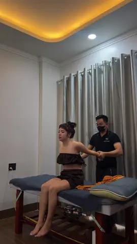 Cột sống là “trục sống” của cơ thể – lệch một chút thôi, sức khỏe đã bị ảnh hưởng rất nhiều.#chiropractic #xotitteam #xotit #@XOTIT ☑️ 