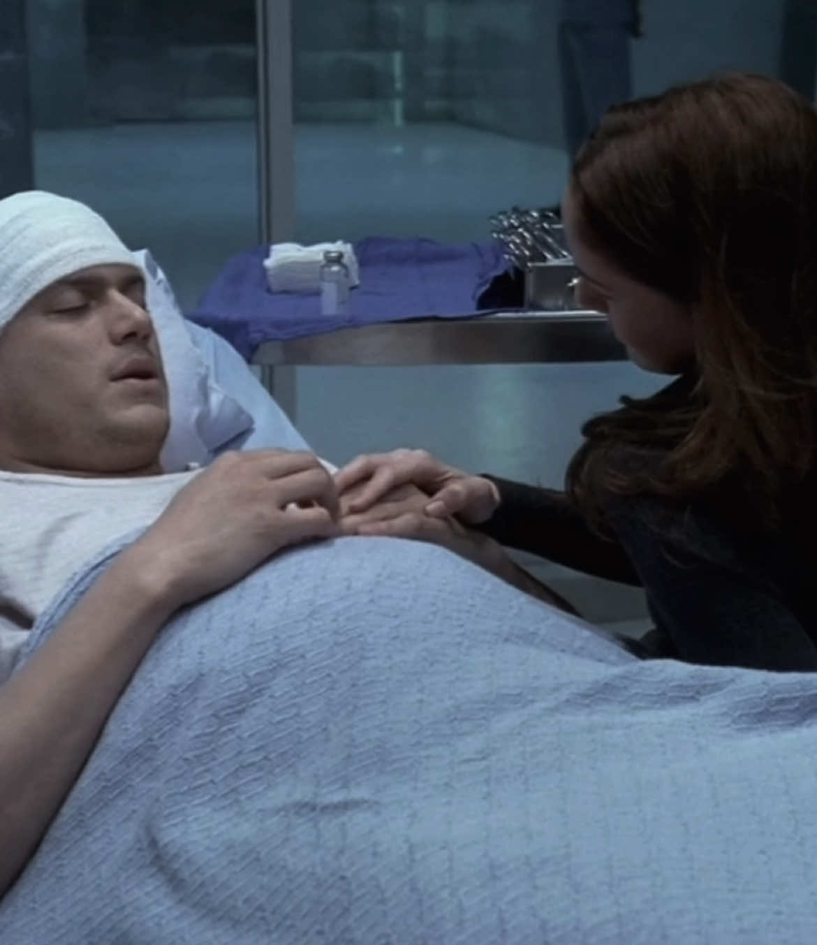 😢 #prisonbreak #بريزون_بريك #michaelscofield #saratancredi 