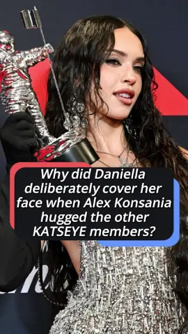Why did Daniella deliberately cover her face when Alex Konsania hugged the other KATSEYE members?No one expected that this move would make her the biggest winner.#foryou #celebrities #fyp #us #celebrity #katseye #daniella #alexconsani 