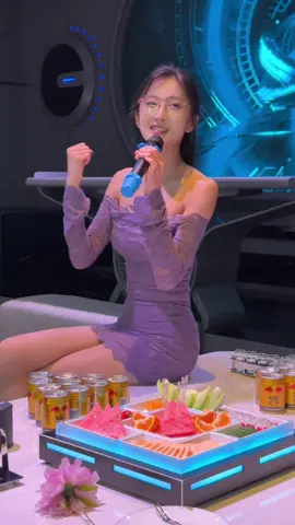 #气氛组就位酒到位  #ktv包厢文化  #先天商k圣体  #扶贫 #KTV 