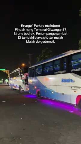Solusine Pripun Niki?? #wisatajogja #malioborojogja #pariwisataindonesia #buspariwisata #fyppppppppppppppppppppppp 