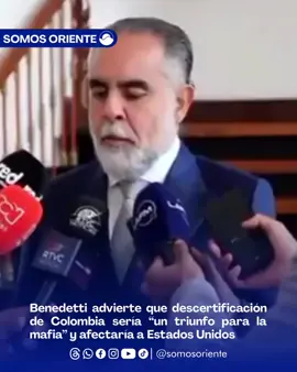 #nacional | El ministro del Interior, Armando Benedetti, se pronunció sobre el debate en torno a la posible descertificación de Colombia por parte de Estados Unidos y aseguró que esta medida no debería tener motivaciones políticas. “Si hay razones políticas, gana la mafia”, afirmó el funcionario, quien advirtió que la descertificación tendría consecuencias negativas no solo para Colombia, sino también para el gobierno norteamericano. Benedetti recalcó que Colombia sigue siendo el principal aliado de Estados Unidos en la lucha contra el narcotráfico y que un debilitamiento en esa relación afectaría directamente los esfuerzos bilaterales en materia de seguridad. Horas antes, la canciller Rosa Villavicencio había hecho un llamado similar, insistiendo en que cualquier decisión relacionada con la cooperación antidrogas debe estar basada en resultados y no en posturas políticas coyunturales.