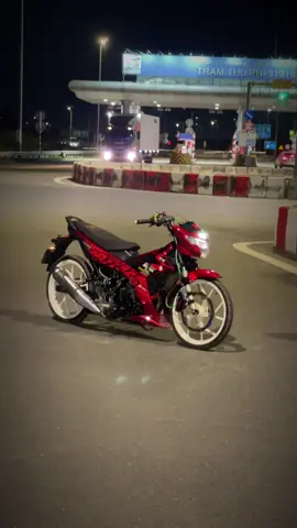 Lãnh lương dọn xe chưa người đẹp #satria150fi_độ_kiểng #ppop #top1 #nhontrach 