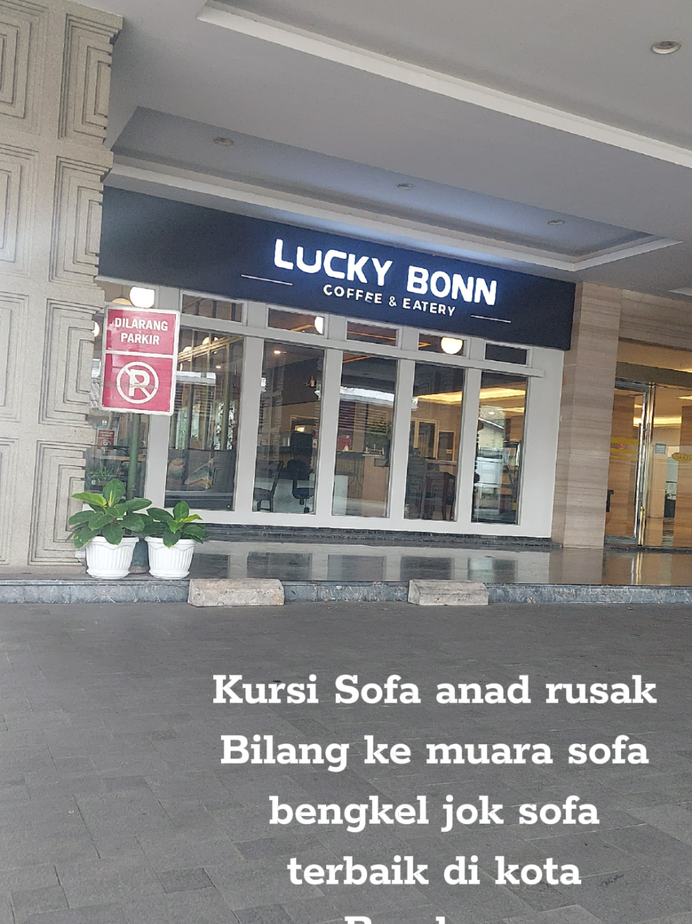 Jasa perbaikan kursi sofa di kota bandung sofa Anda Rusak bilang ke muara sofa  #servicesofa #servicekursi #muarasofa 