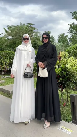 Baru bangett restock 😍‼️ Yang udah nungguin boleh banget di checkout dekarang jugaa.. #abaya #abayahitam #abayapolos #abayaumroh #fyp 