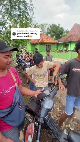 Membalas @siswanto1_35 tuku balek ping telu ora uman”i bolone 😂#paknobakolcilok #pucakwangi #todanan_blora #fypviral 