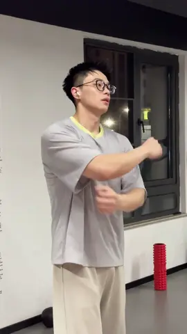 这么热的天气 美式前刺都热塌了 #OOTD #douyin抖音 #gymlover #ilovetiktok #ilovechina 