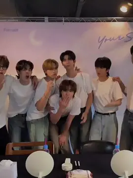 semua orang pasti bakal gemes sama kong kecuali pembenci kong atau thomaskong wkwkkwk bayiku lucu banget gk sih padahal digen3 ada yg lebih muda dari dia tapi yg lebih mudanya bahkan bayiin kong😭kasian banget diunyel2🤧 #tthomastc #thomas #kongjiro #kong #thomaskong 