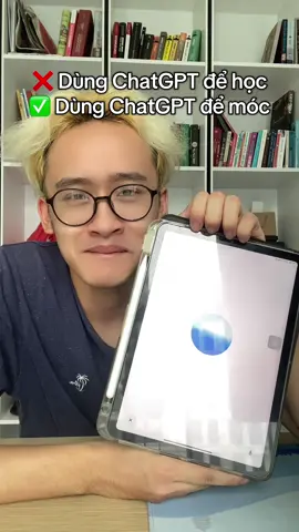 Khuyến cáo đeo tai nghe trước khi xem 🥴