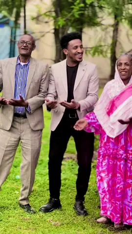 HNY🥰#ethiopian_tik_tok🇪🇹🇪🇹🇪🇹🇪🇹 #oromotiktok @Hani💥 @daniadugna30 @Tsi💦 @Sol_Family @solaadugna22 @🍫Joni Musician🪇🪇 