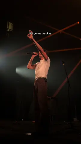 made it moment🥹 #fyp #singing #singer #pickupthephone 