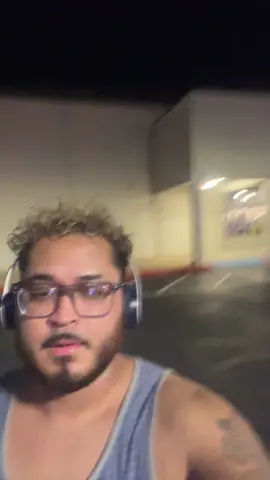 5AM workouts hit different 
