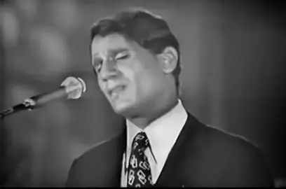 وفي عز الامان ضاع مني الامان  #عبدالحليم_حافظ #fyp #viral 