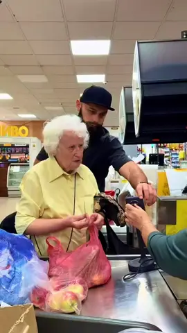 Reaction #iraklisbp #humanity #kindness #usa🇺🇸 
