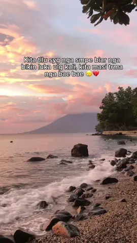 #iyah🥲💔#malukupride🏝🔥fypシviral#tidoremalukuutara❤️#tidorebobomalukuutara📍#pantaikarangputihbobo🌻#masukbranda#foryoupange#