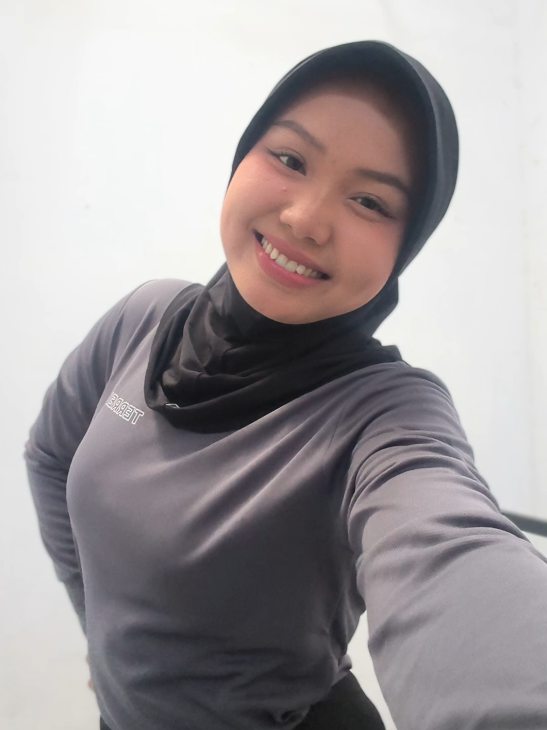 enakeunn bahannya, lov! 🏅 take w cam: #pocox7pro  #longsleeve #dryfit #terrel 