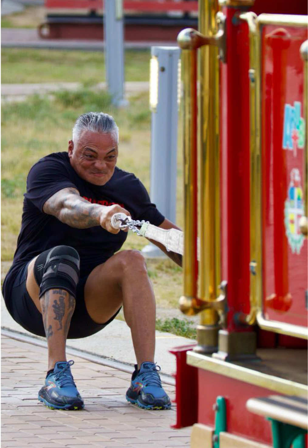 Fastest 20 m tram pull with one finger (male) ☝️ 38.60 seconds by @Egmond Molina 🇦🇼 