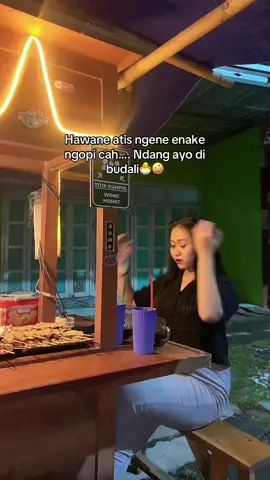 Banyak aneka perkopian, jahe susu geprek, mendoan, aneka mi dan sate dengan bumbu bakar ternikmat semua hanya ada di LESS ANGKRINGAN GAES🤗 #pemalanghits #berandatiktok #lessangkringan #fyppppppppppppppppppppppp 