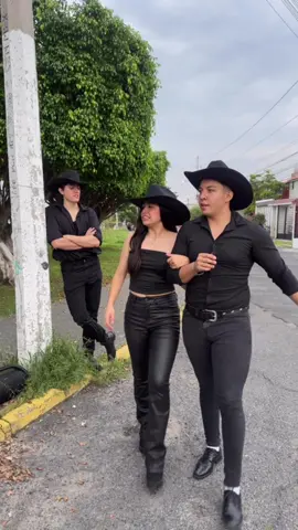 Que pasó aquí👀😂😂 #foryou #tiktok #comedia #humor @Genesis Guerrero @LUIS GERARDO 🔥💯✨ 