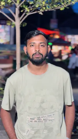 নিজের অবস্থান টাকা পয়সা বা রূপ নিয়া কখনো অহংকার করি নাই😎😂#omoralwaysonfire 