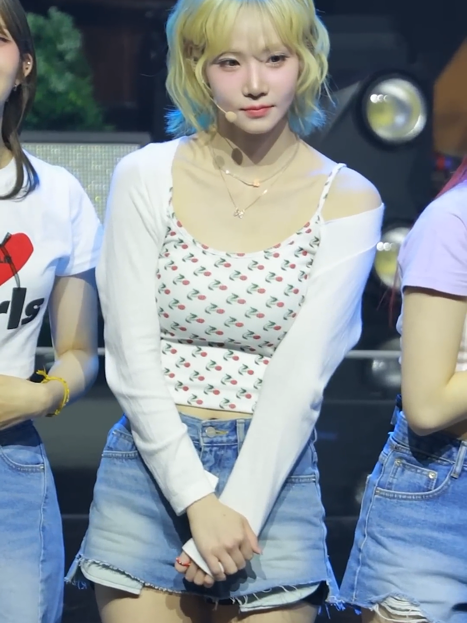 Nakyoung #tripleS #트리플에스 #nakyoung #kimnakyoung #triplesfancam 
