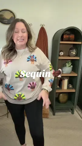 Sequin 🦃!!! Real sequins!!! I am so excited to wear this!!!! #sequins #turkeyday #holidayoutfit #fallfashion #whattowear 