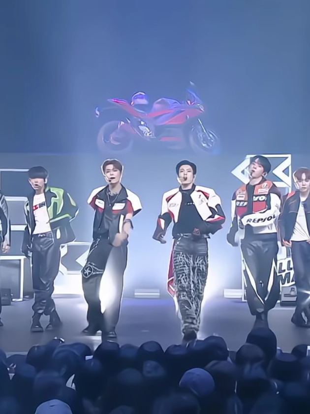 deymm bruhh🔥 #boys2planet #kimjunmin #kpopfypシ #mnet #luckymacho 