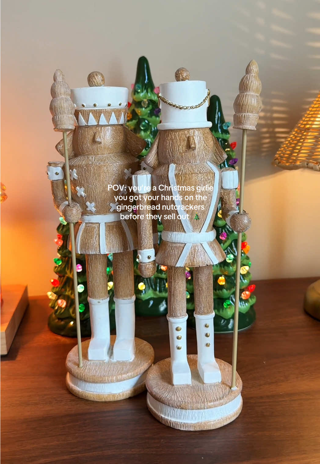 I don’t think a more perfect Christmas decoration exists ✨✨✨ #gingerbreadnutcracker #christmas #christmasdecor #nutcracker #holidaydecor 