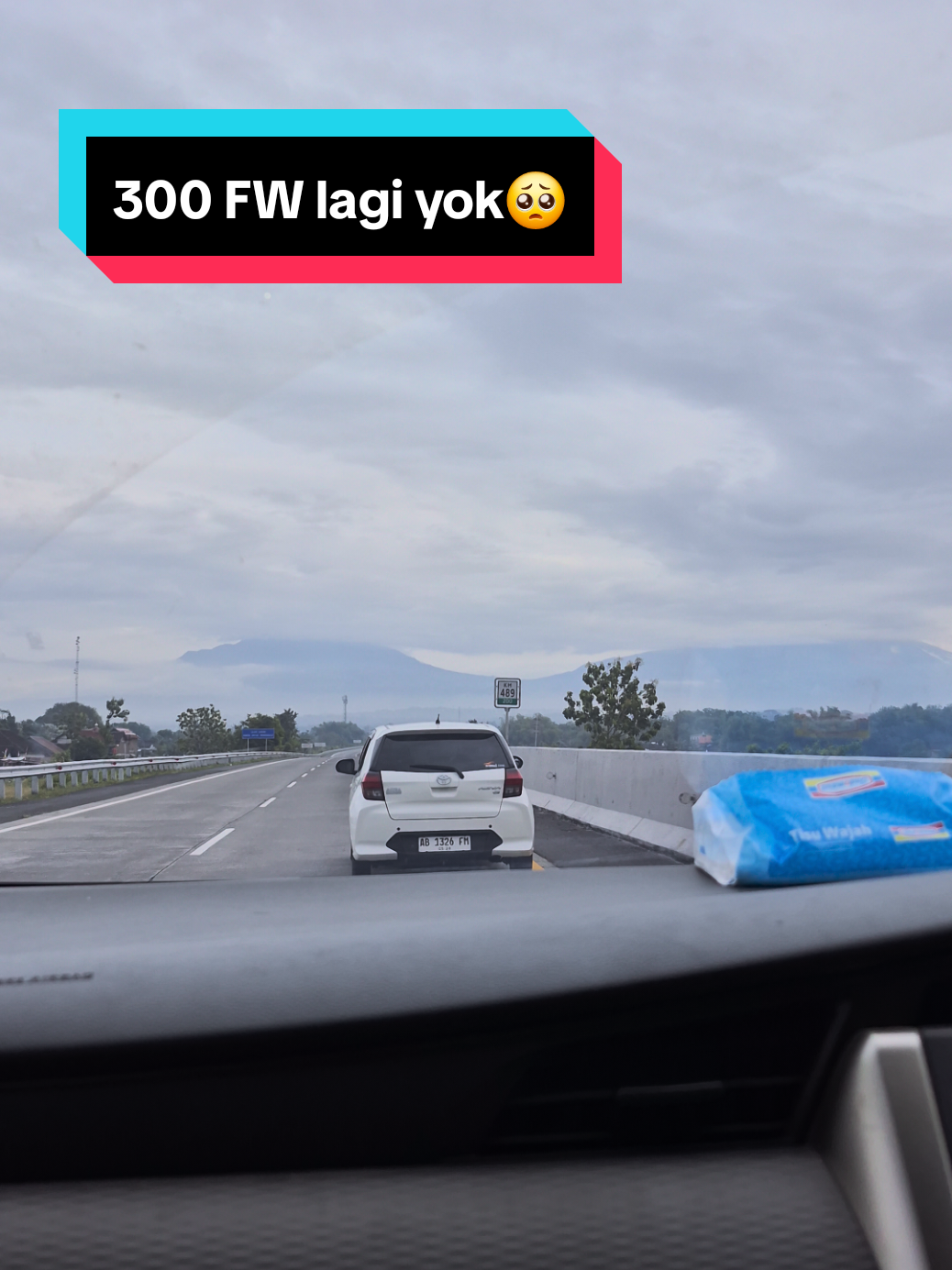 300 fw lagi yok🥺 #bantu600followers #affiliatepemula #affiliatetiktok #fyp #affiliatemarketing 