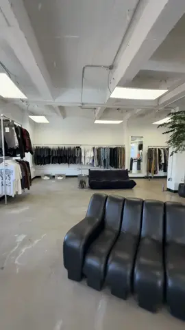 📍Starchive.NYC on IG! dm for appointment. i wanted everything!! the most rare collection in NYC #newyorkcity #vintageshoppingnyc #chromehearts #erd #enfantsrichesdeprimes 