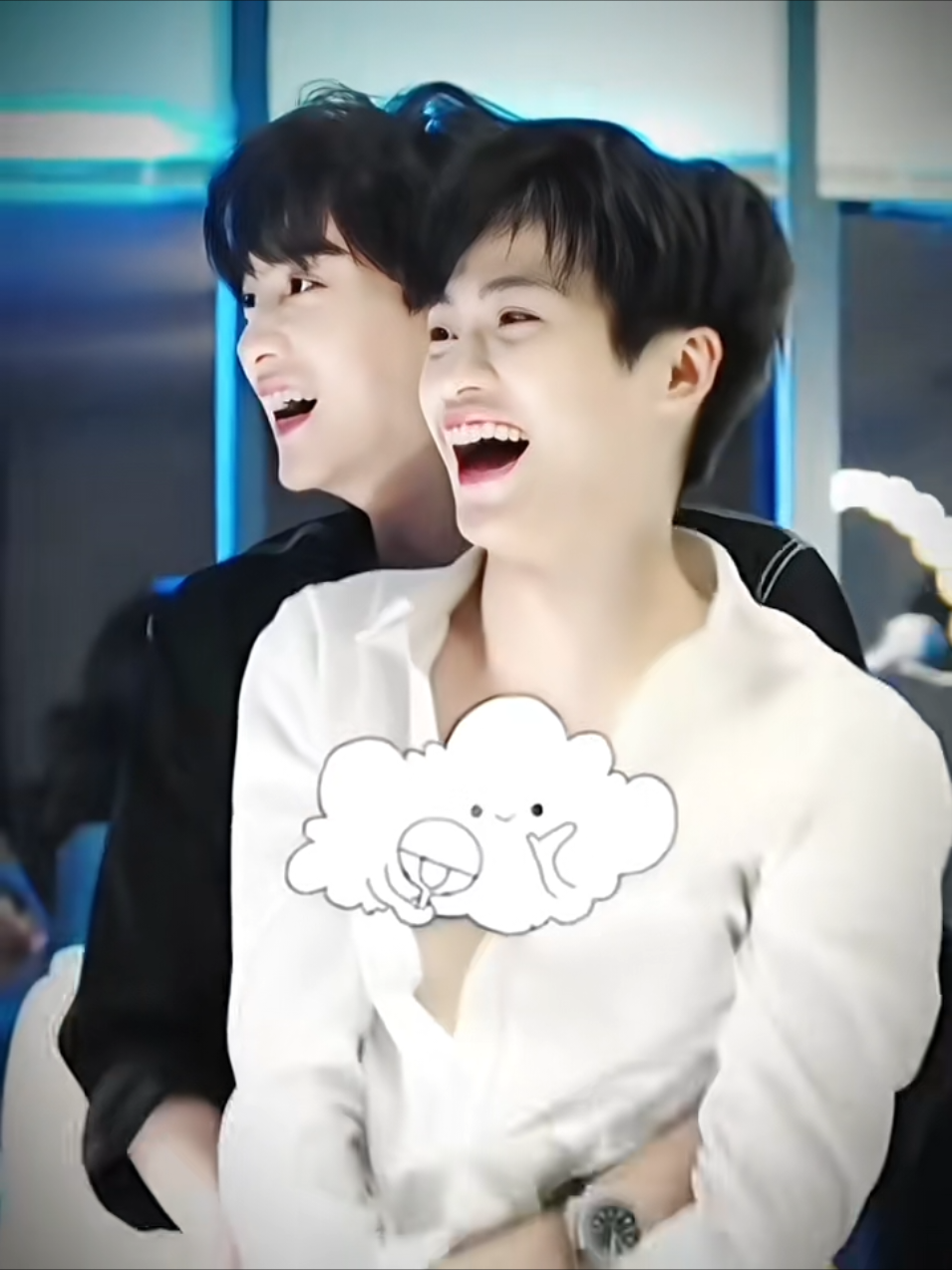 Xem hậu trường của Ninh Du cảm giác cứ lâng lâng hạnh phúc í~🥰🥰🥰 Yêu Tianxuning và Ziyu quá, cười xinh ơi là xinh luôn~❤️❤️❤️ _____________ #dienhuninh #tudu #nghichai #RevengedLove #xh 
